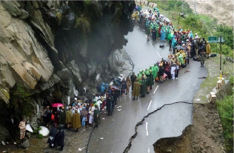 TOPSHOTS-INDIA-DISASTER-FLOOD